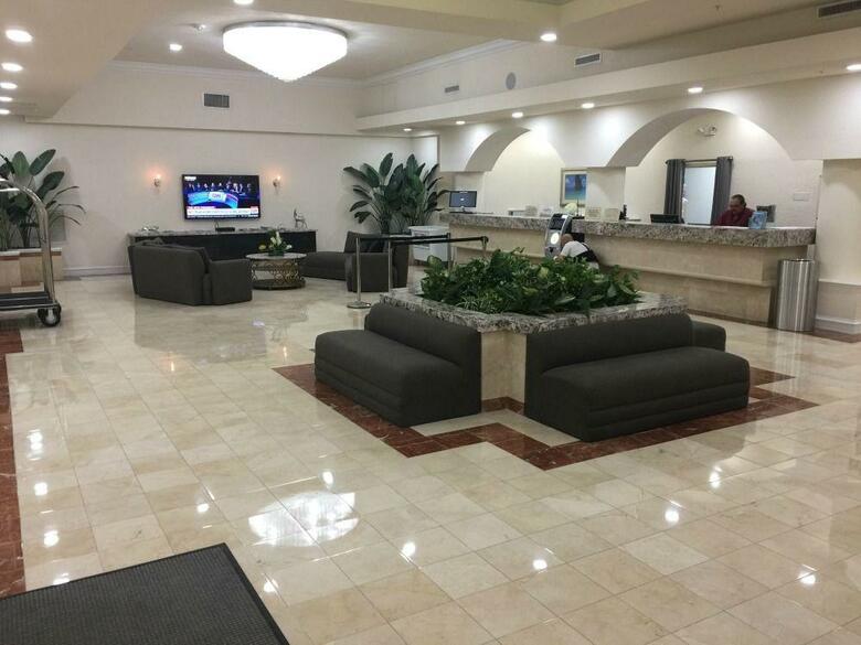 Crystal Beach Suites Oceanfront Hotel