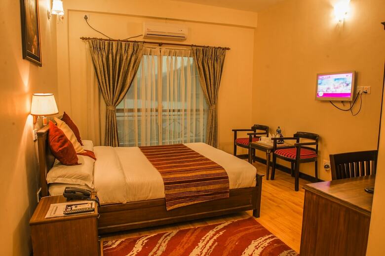 Hotel Lakefront
