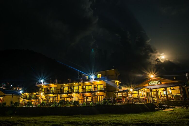 Hotel Lakefront