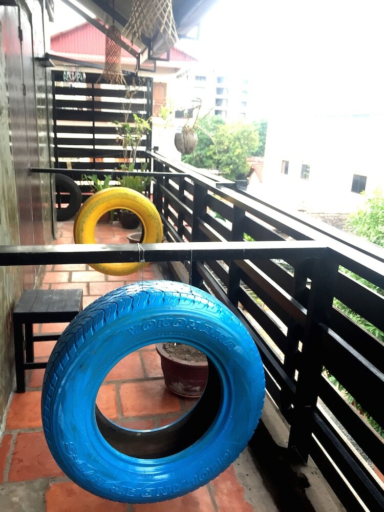 Hostal Warm Bed Hostel