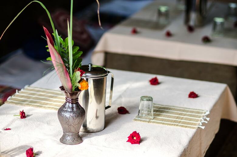Cabana Banyan Tree Yoga