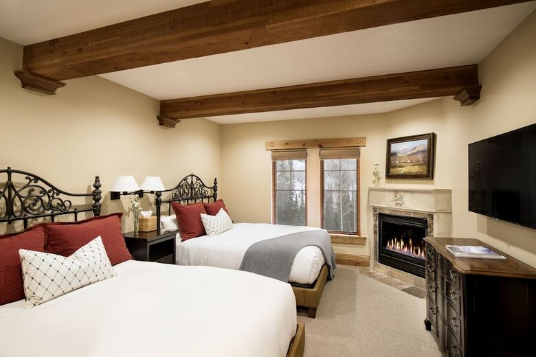 The Chateaux Deer Valley