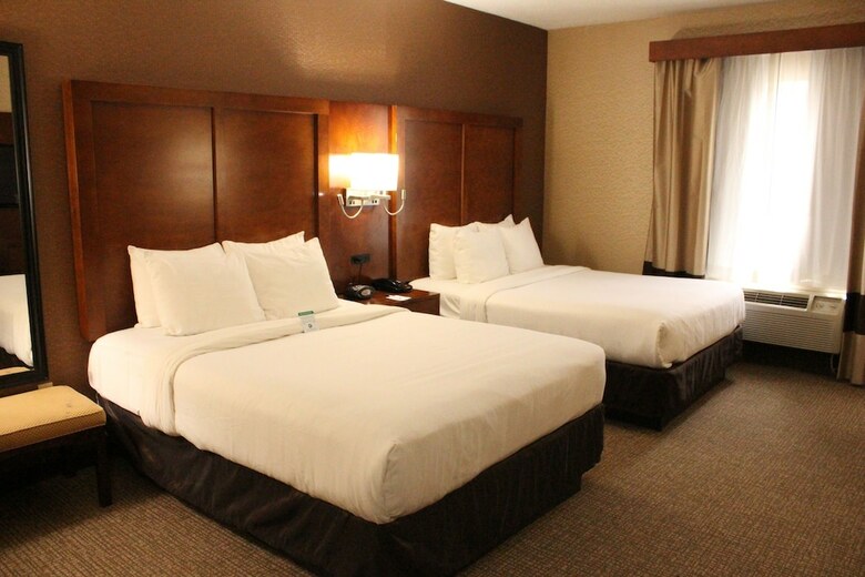 Hotel Quality Suites Nyc Gateway
