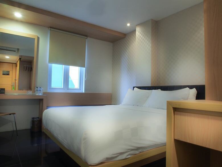 M Hotel Jakarta
