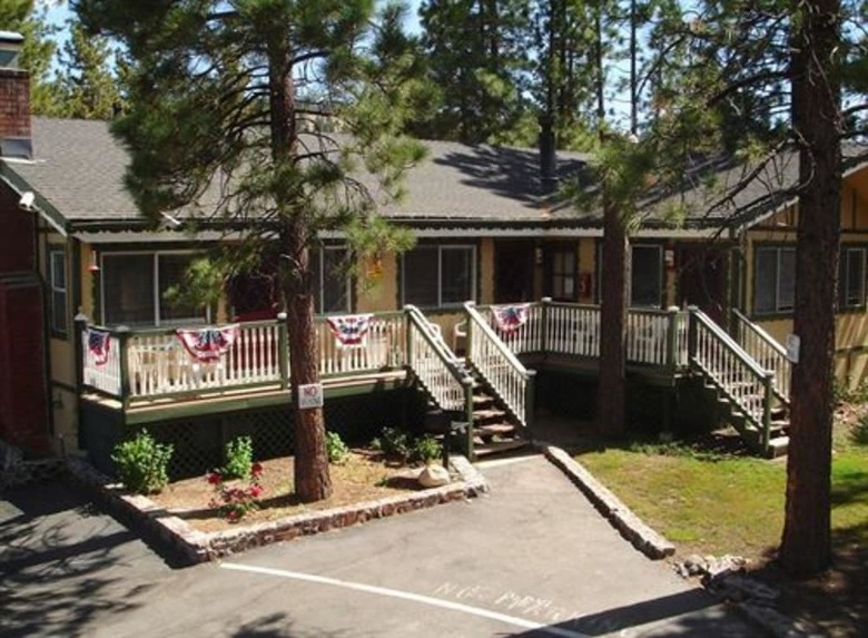 Hotel Fireside Lodge