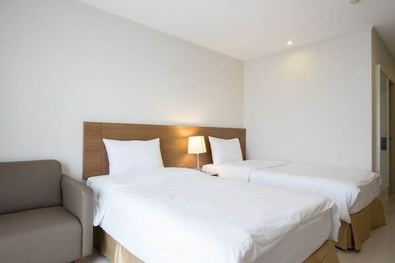 Thomson Hotel Huamark