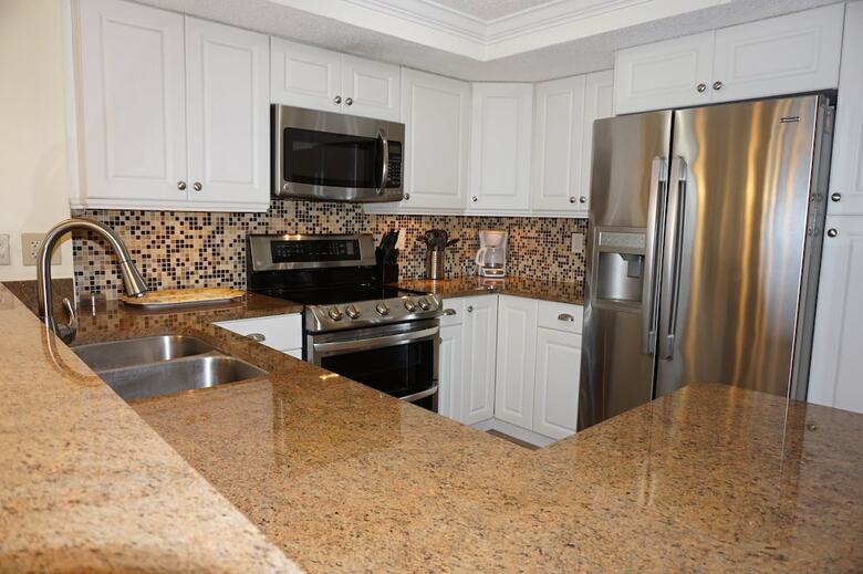 Las Brisas Condominiums