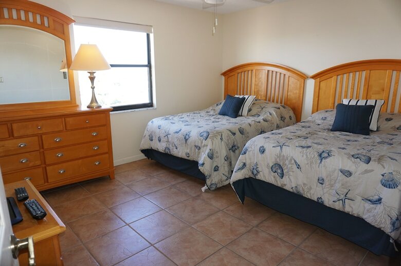 Las Brisas Condominiums