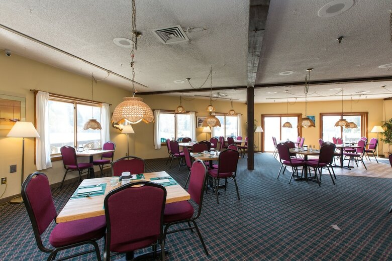 Hotel Commodores Inn