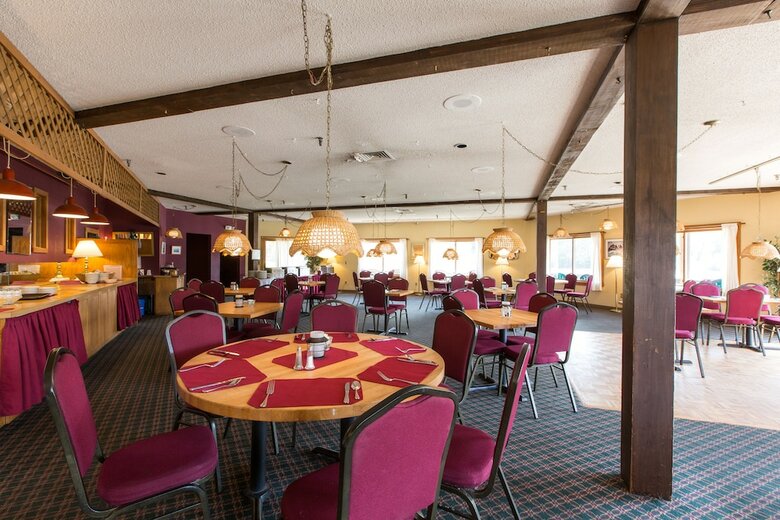 Hotel Commodores Inn