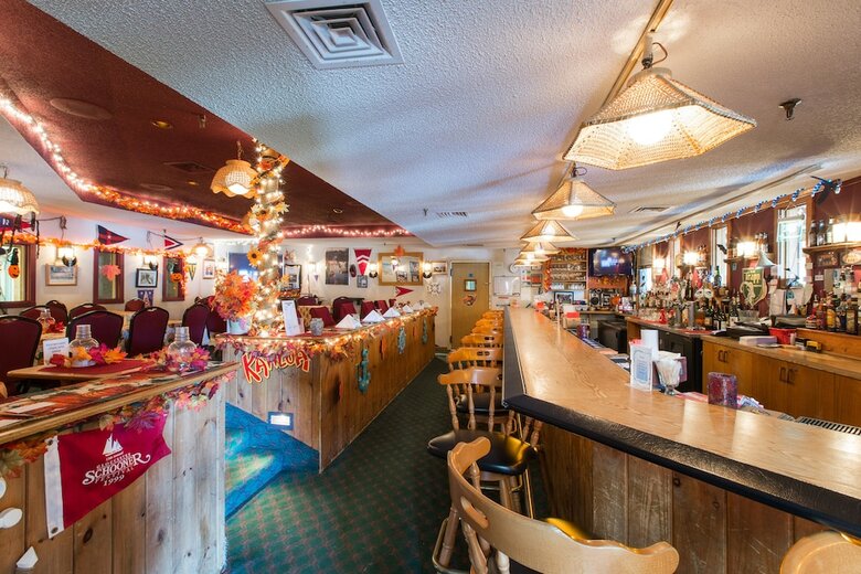Hotel Commodores Inn