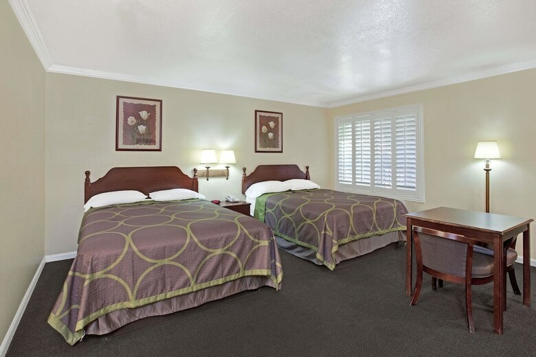 Motel Super 8 By Wyndham North Hollywood