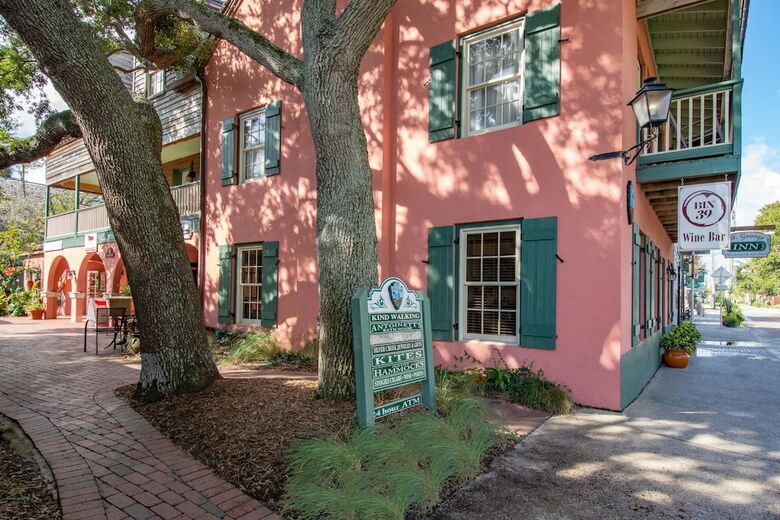 Hotel St George Inn