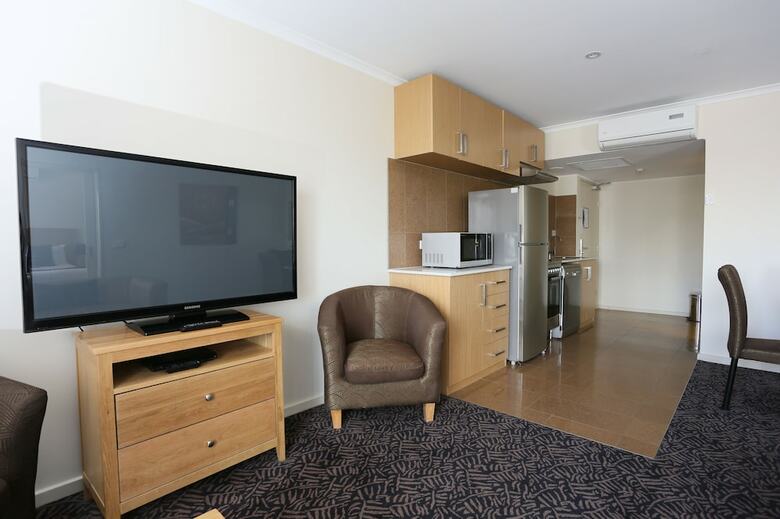 Motel Best Western Plus Hovell Tree Inn
