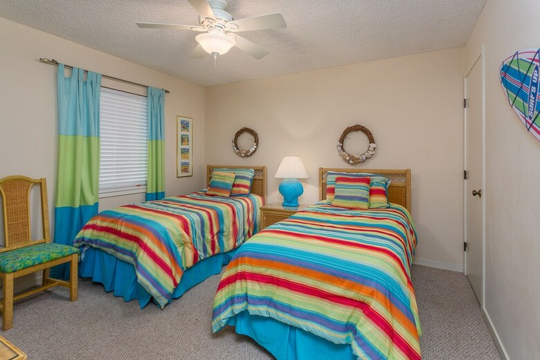 Hodnett Cooper's Beach Club