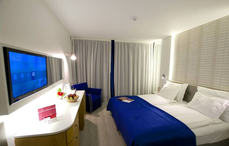 Hotel Four Views Monumental