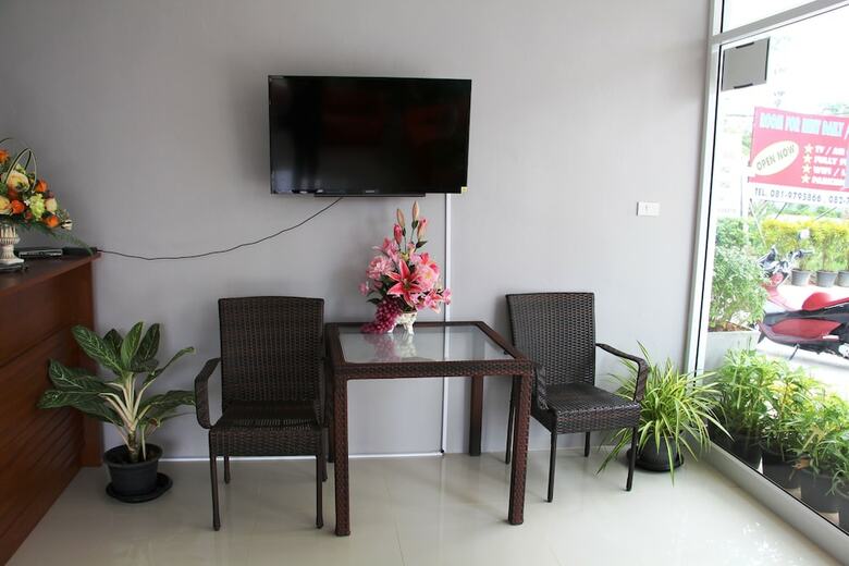 Aparthotel Nipa Residence