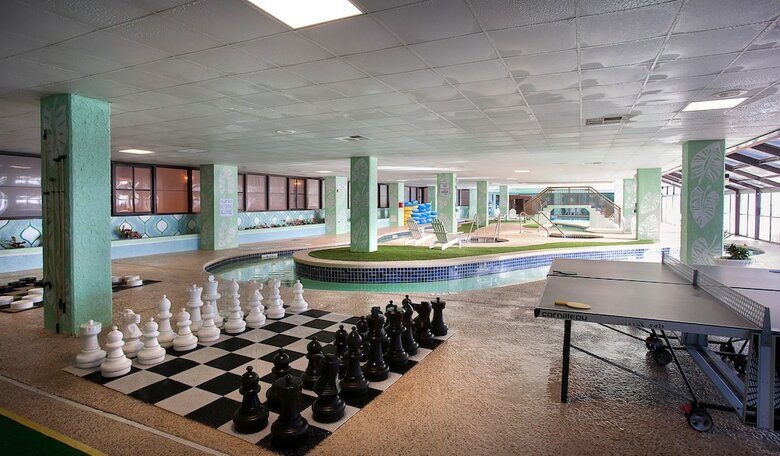 Hotel Grande Cayman Resort