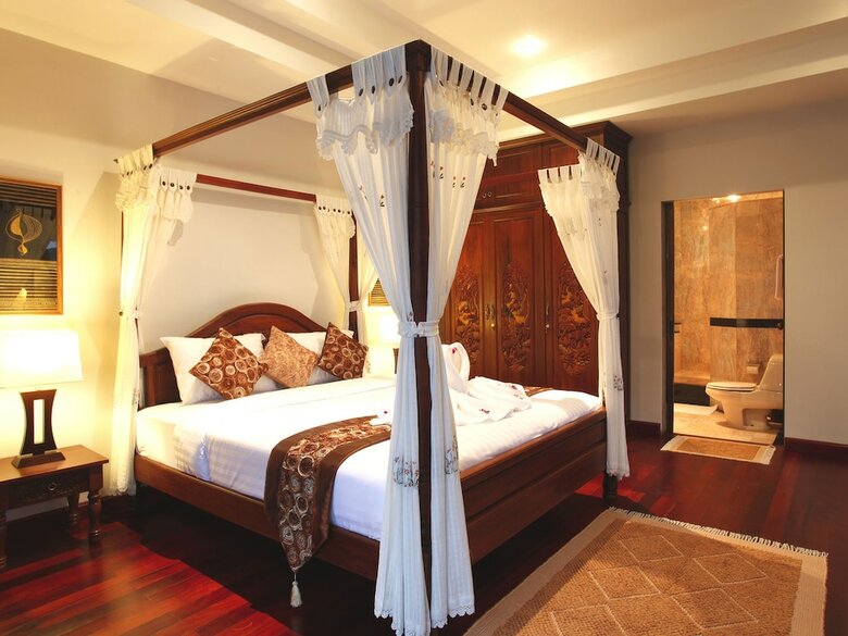 Kata Sea View Villas