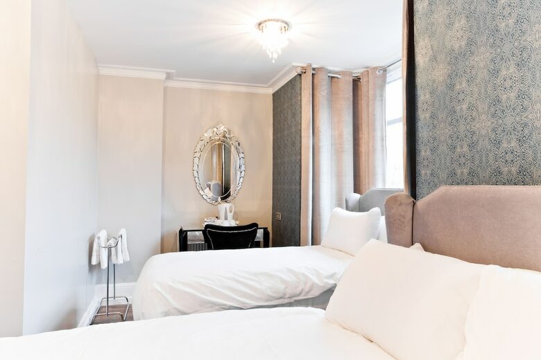 Fenners Hotel