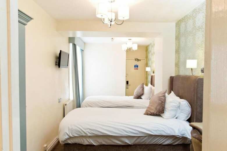 Fenners Hotel