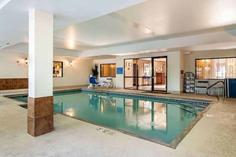 Hotel Comfort Inn & Suites Suwanee - Sugarloaf