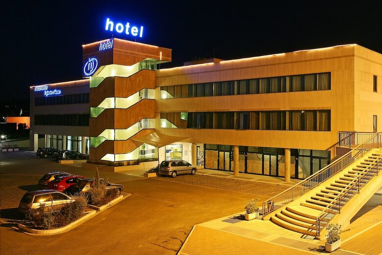 Hotel Planet