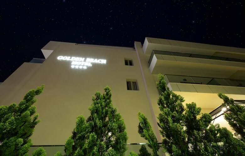 Golden Beach Hotel