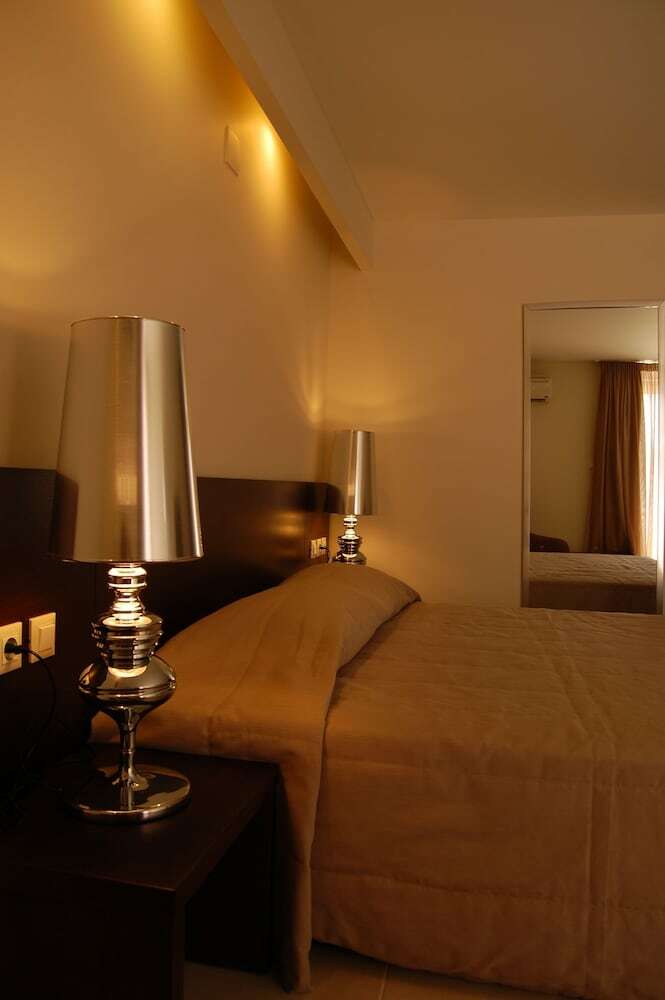 Golden Beach Hotel