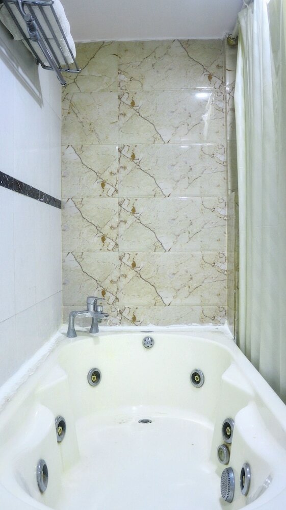 Dee Marks Hotel & Resorts