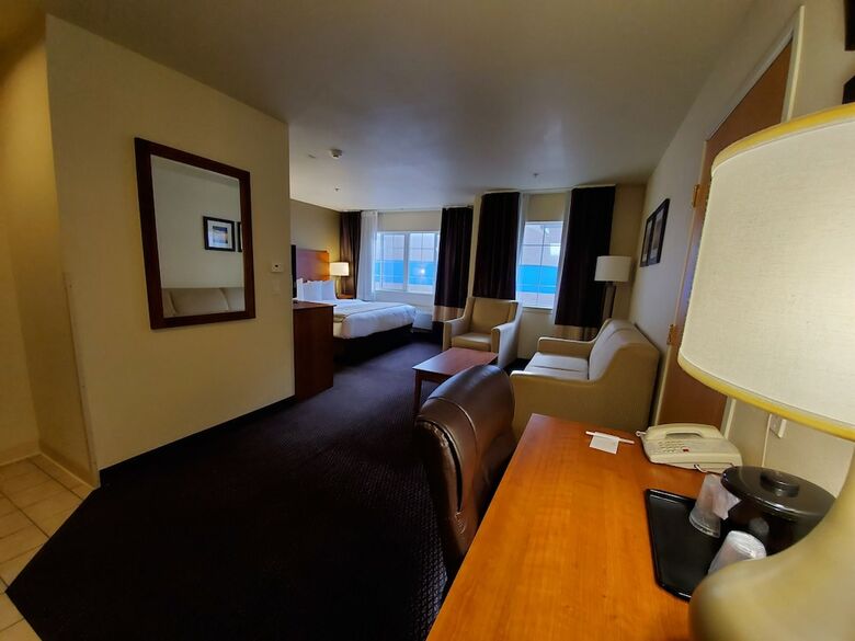 Hotel Country Inn & Suites By Radisson, Bend, Or
