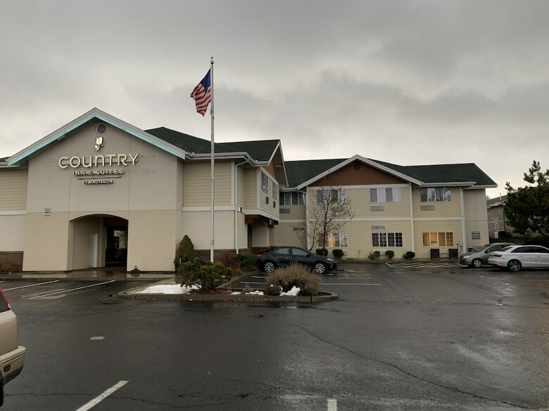 Hotel Country Inn & Suites By Radisson, Bend, Or