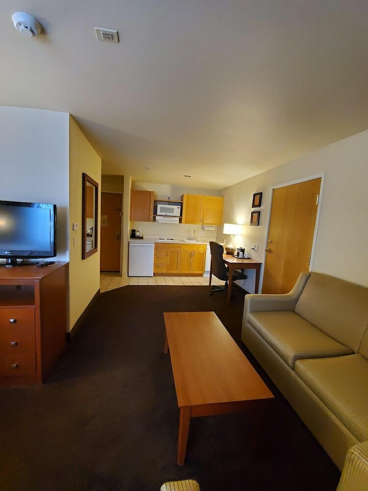 Hotel Country Inn & Suites By Radisson, Bend, Or