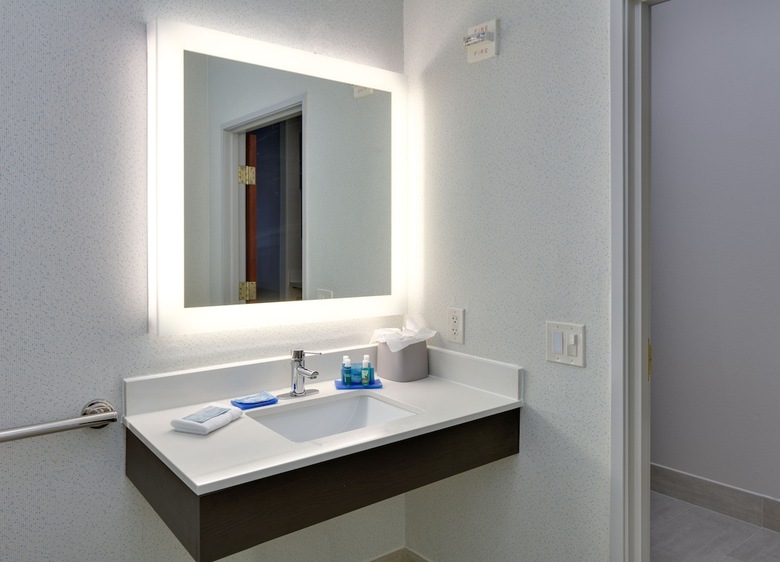 Holiday Inn Express Hotel & Suites Duncanville