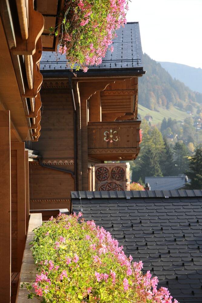 Hotel De Rougemont & Spa
