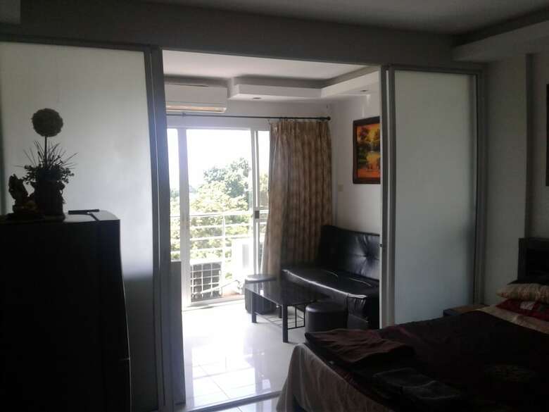 Wongamat Privacy By Good Luck Apartments