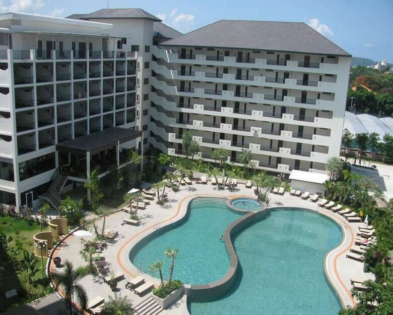 Wongamat Privacy By Good Luck Apartments