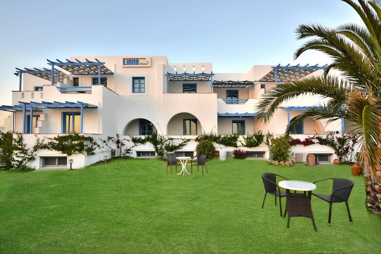 Liana Beach Hotel & Spa
