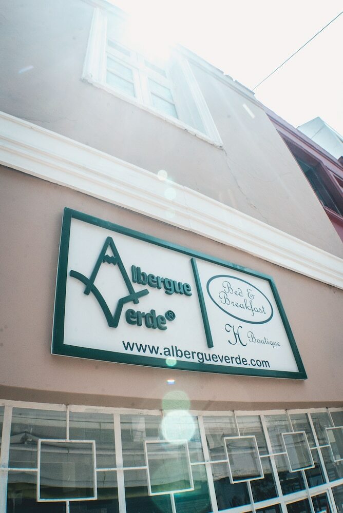 Hostal Albergue Verde