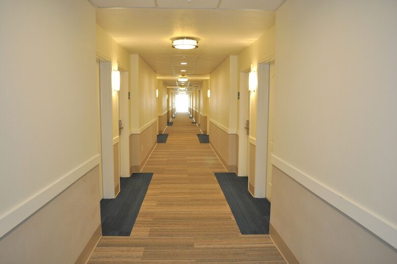 Hotel Holiday Inn Express & Suites Price