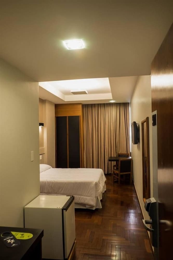 Serrano Residencial Hotel