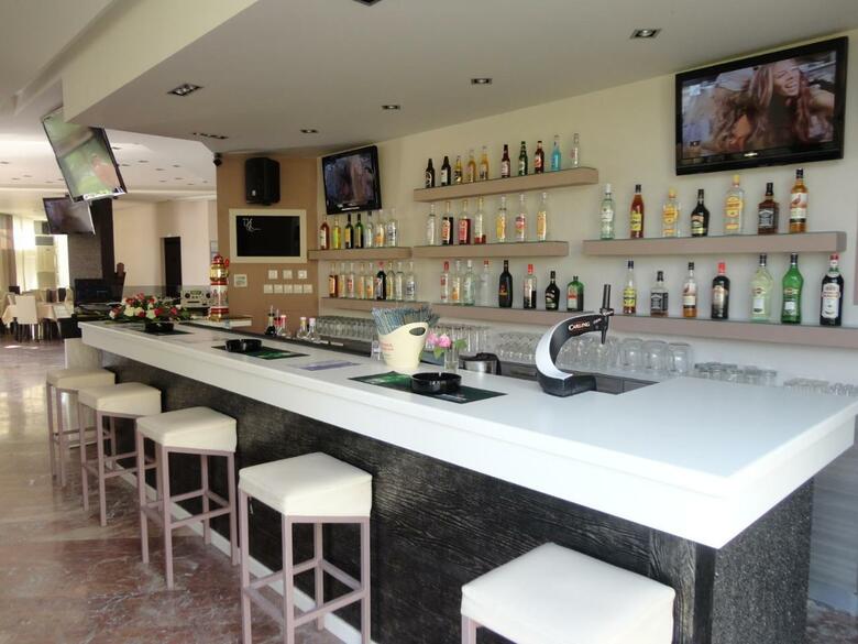 Morfeas Hotel
