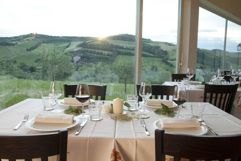 Posada Borgo Cond� Wine Resort