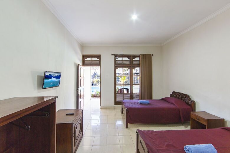 Hotel Surya Tropical Kuta