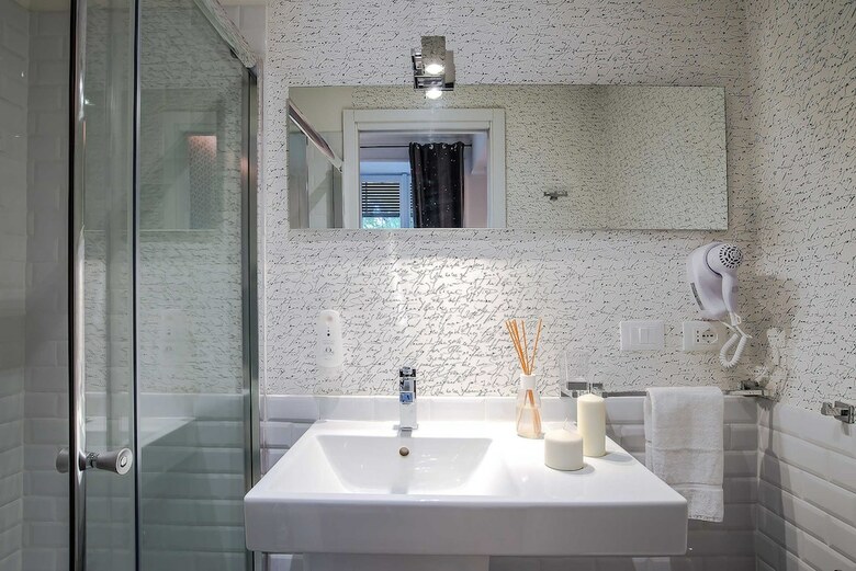 B&B 94rooms Vatican Vigliena