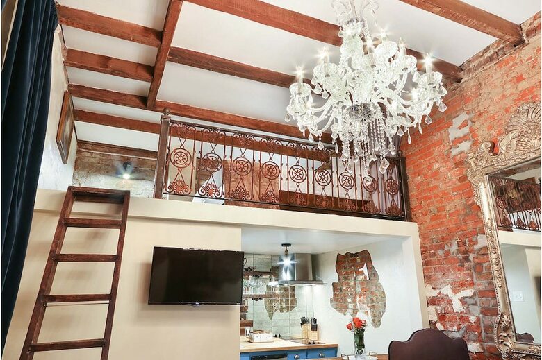 French Quarter Mansion Boutique Hotel