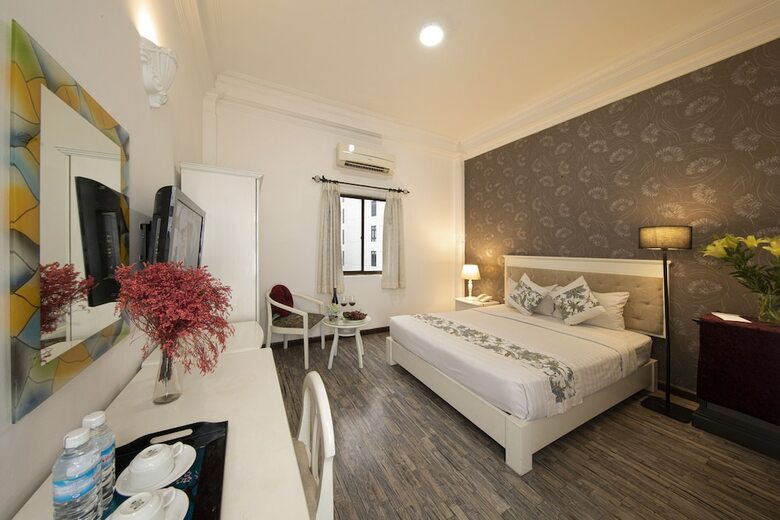 Vilion Central Hotel