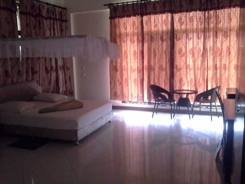 Golden Park Hotel