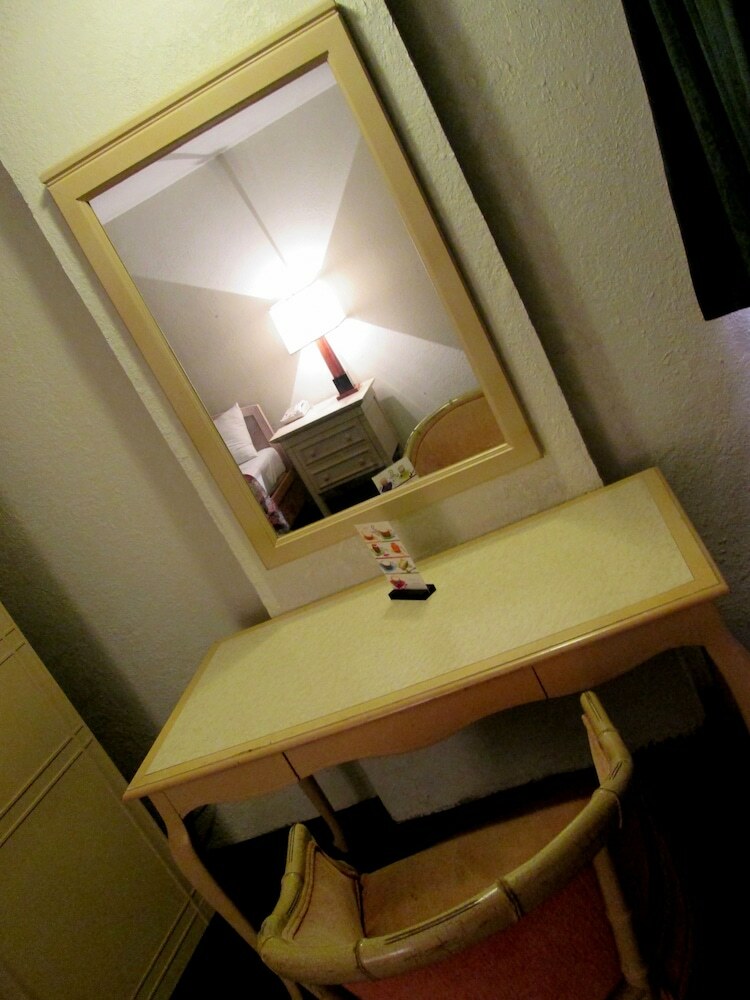 Hotel Corona Plaza