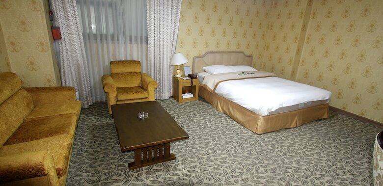 Hotel Diana